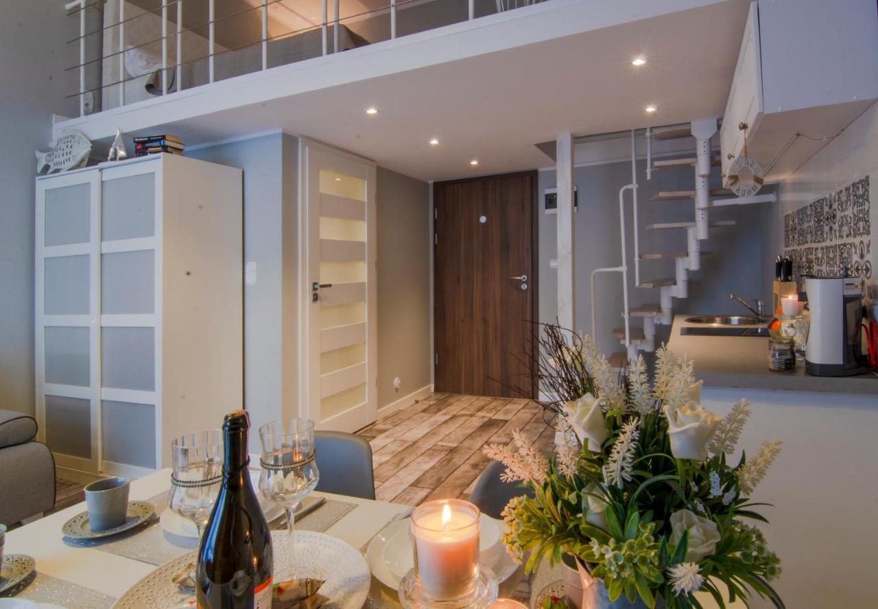Holiday Home Baltic Z Antresola I Balkonem Przy Plazy Мендзиздроє Екстер'єр фото